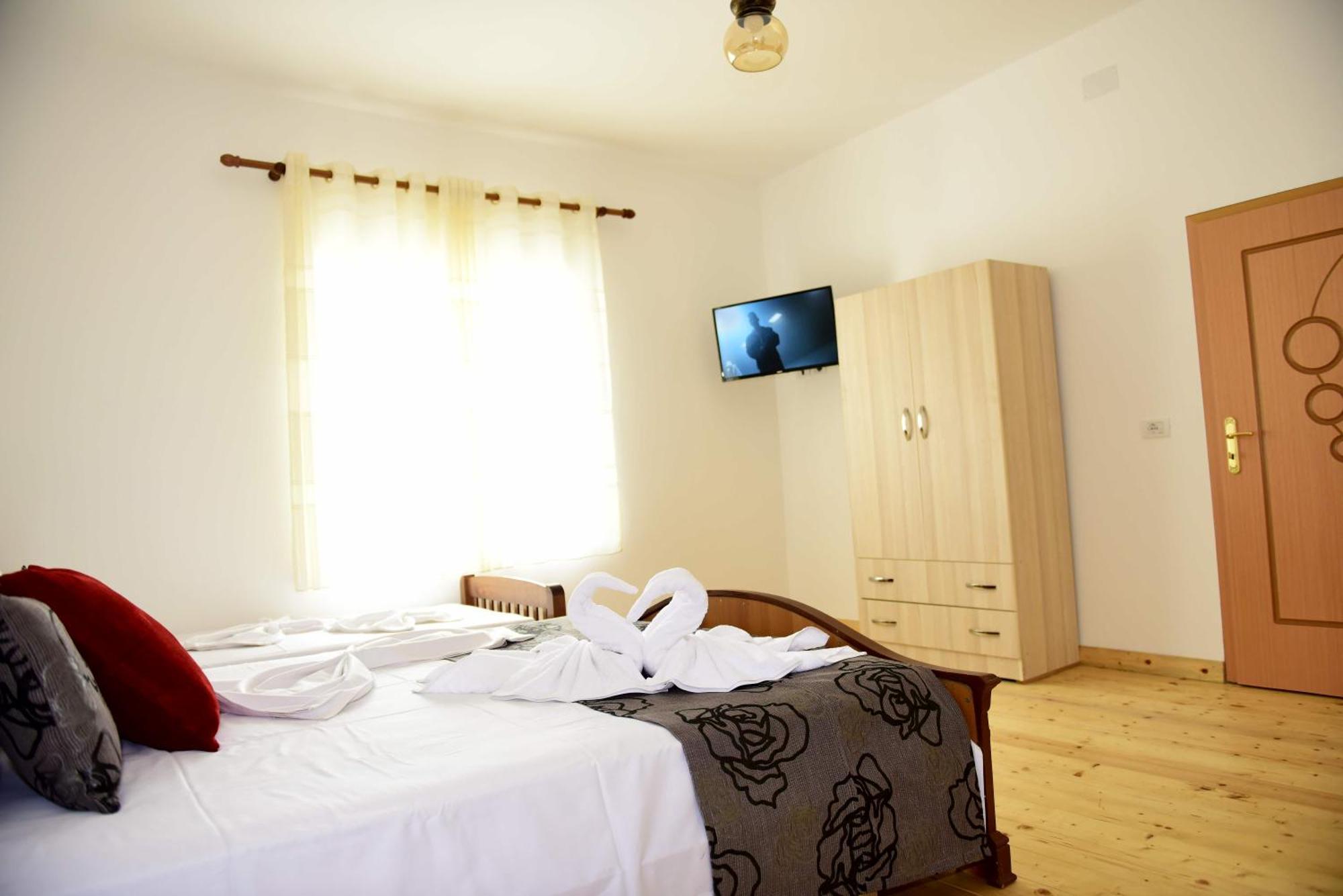 Vila Disha Tirana Zimmer foto